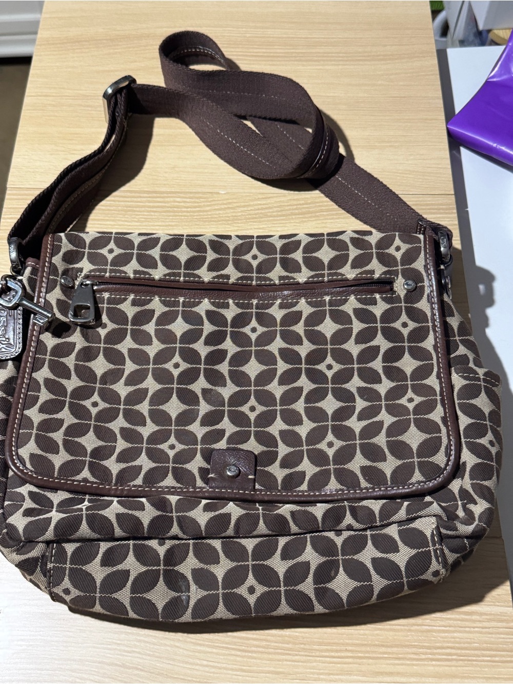 Fossil Brown & Cream Patterned Messenger Bag crossbody computer bag